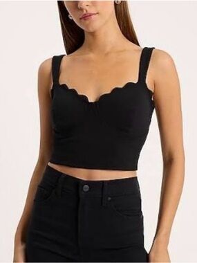 Express Black Scalloped Sweetheart Crop Top
